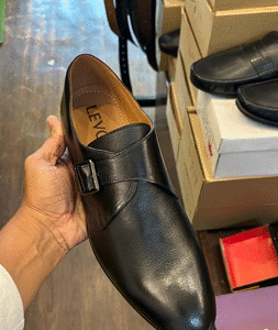 RAVELLO Black Monk Strap